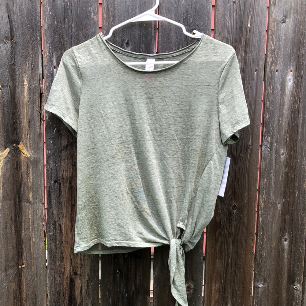 No Boundaries front tie TShirt